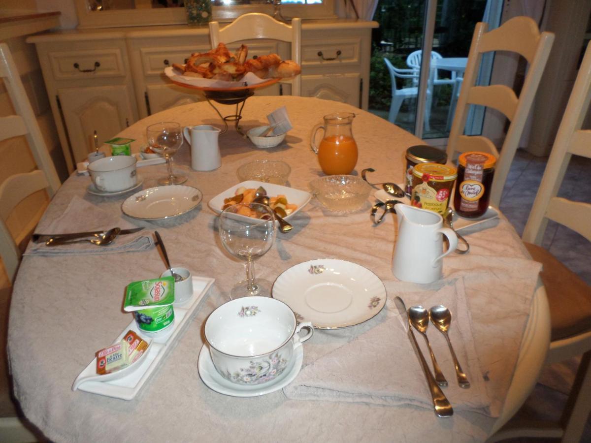 Maison Mimosa ซาแลนส์ ภายนอก รูปภาพ
